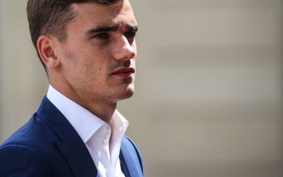 电竞牛动态-冰球联赛加拿大球队使用机器人守门员